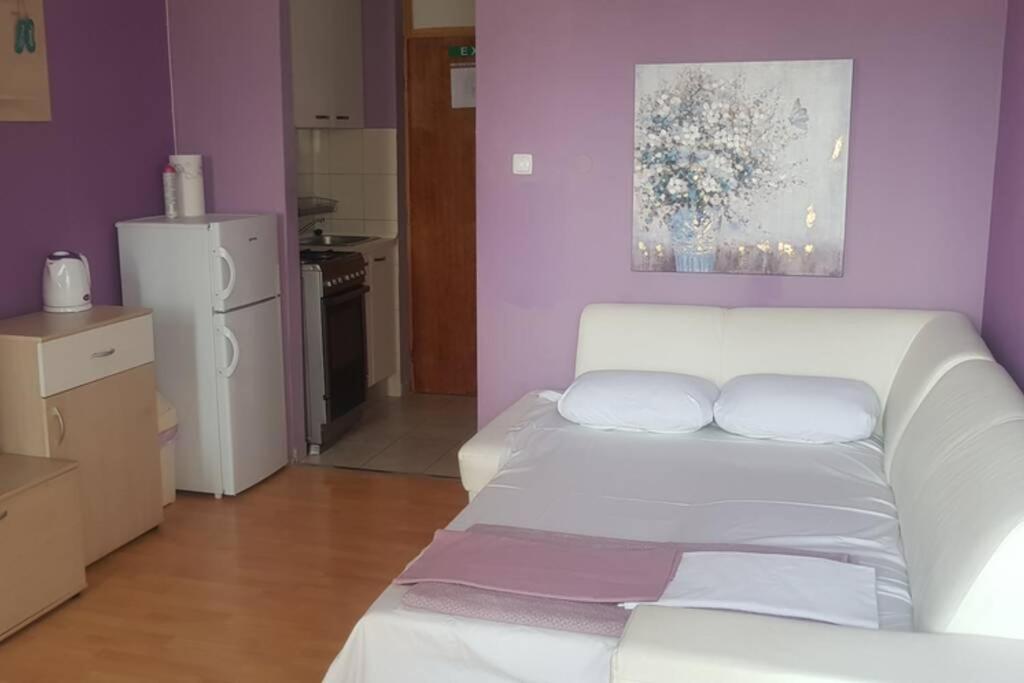 Apartman Kiki, 7th Floor, With A Sea View, Free Wifi, For 2 Persons